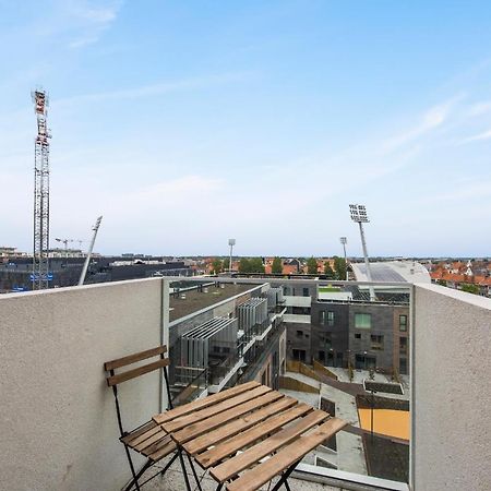 Modern Apartment With Terrace Near The Beach Oostende Buitenkant foto
