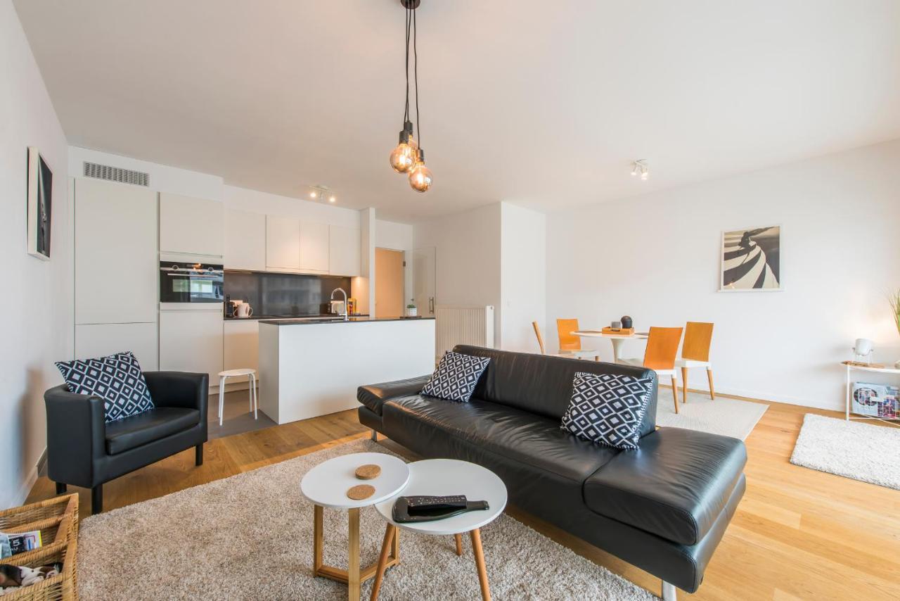 Modern Apartment With Terrace Near The Beach Oostende Buitenkant foto